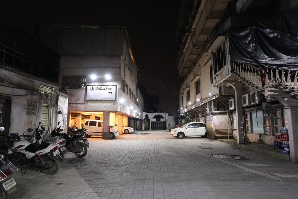 Hotel Jawahar Ulhāsnagar Dış mekan fotoğraf