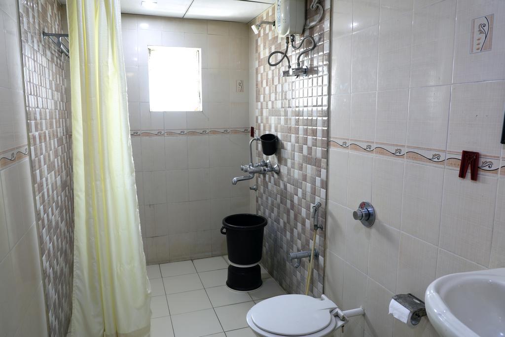 Hotel Jawahar Ulhāsnagar Dış mekan fotoğraf